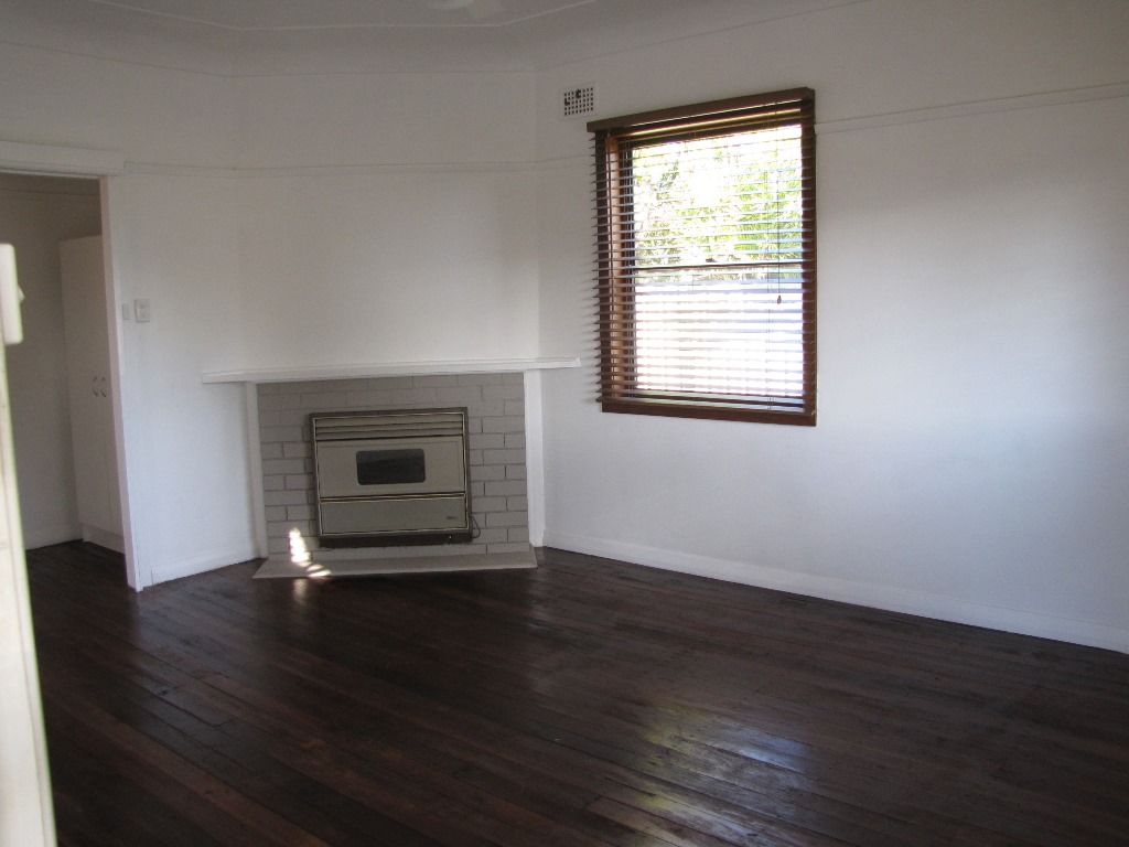 6 Fourth Street, BOORAGUL, NSW 2284