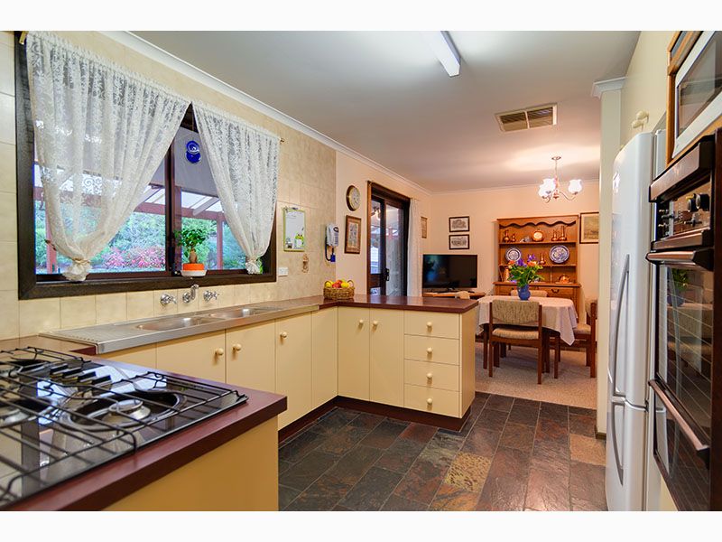 44 York Drive, Flagstaff Hill, SA 5159