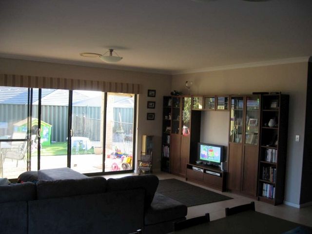 11 CLONTARF Way, Butler, WA 6036