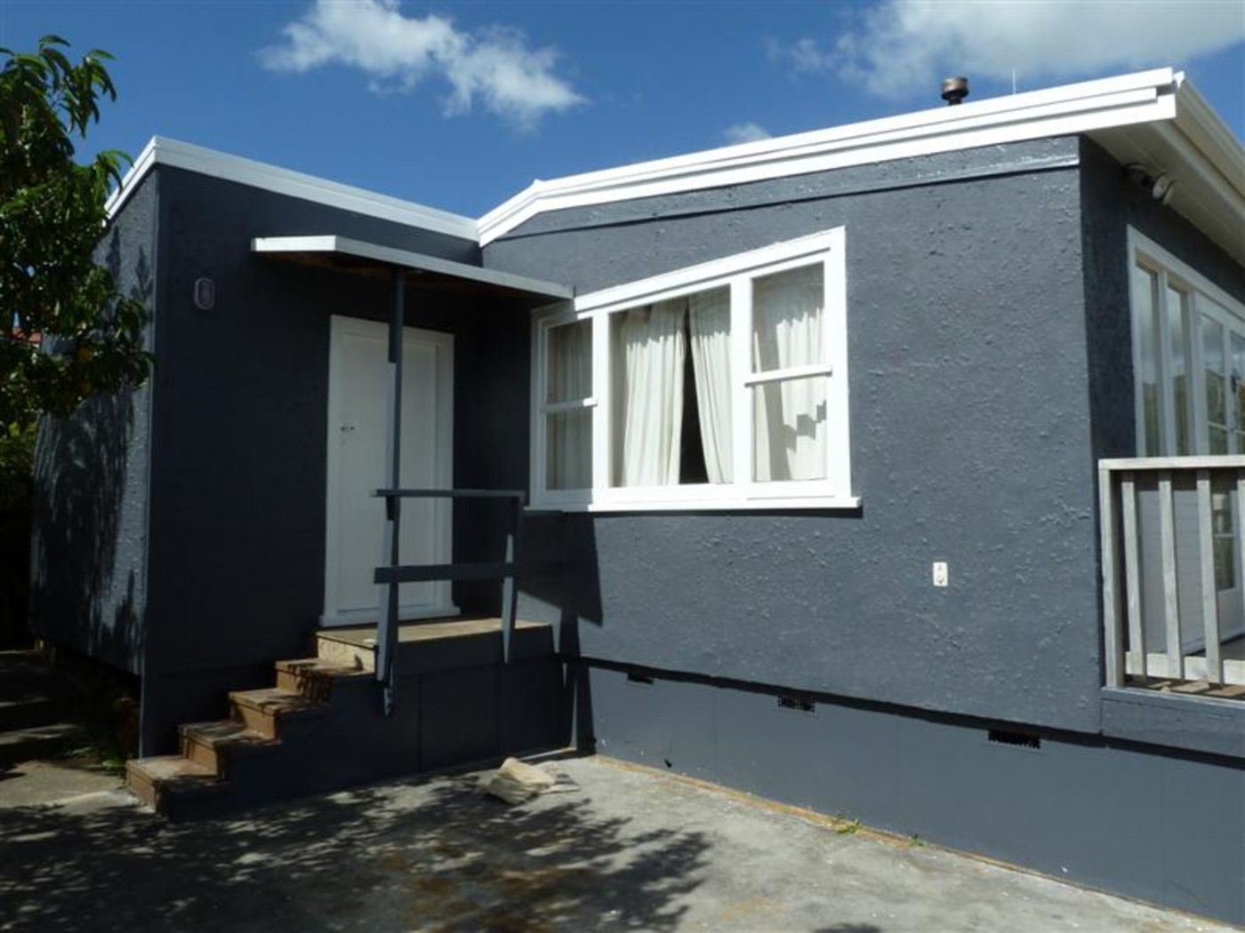 4 Violet Street, Raglan, Waikato District