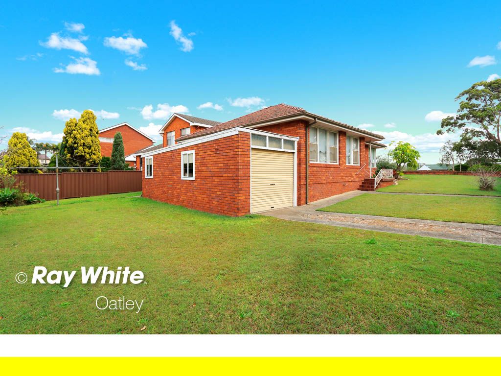 51 Pindari Road, Peakhurst Heights, NSW 2210