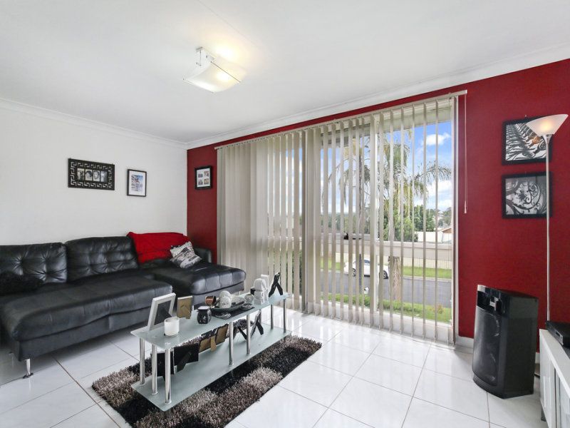 3 Traminer Place, Eschol Park, NSW 2558