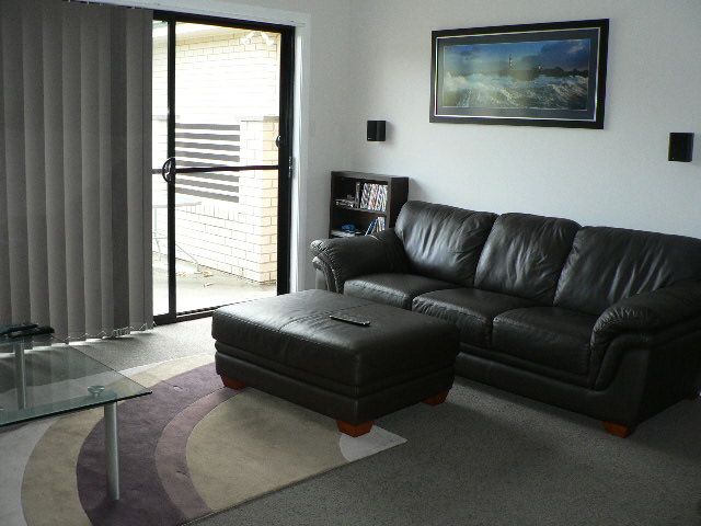 2/10 Melaleuca Place, Taree, NSW 2430