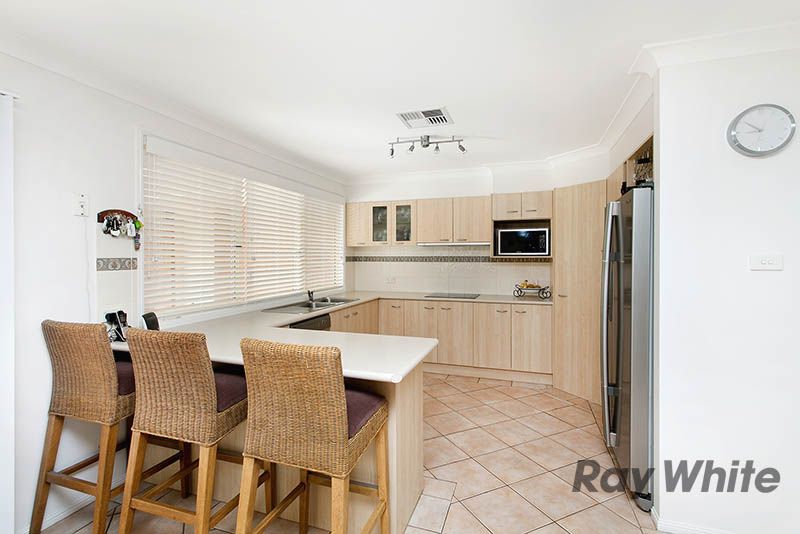 5 Helena Place, Albion Park, NSW 2527