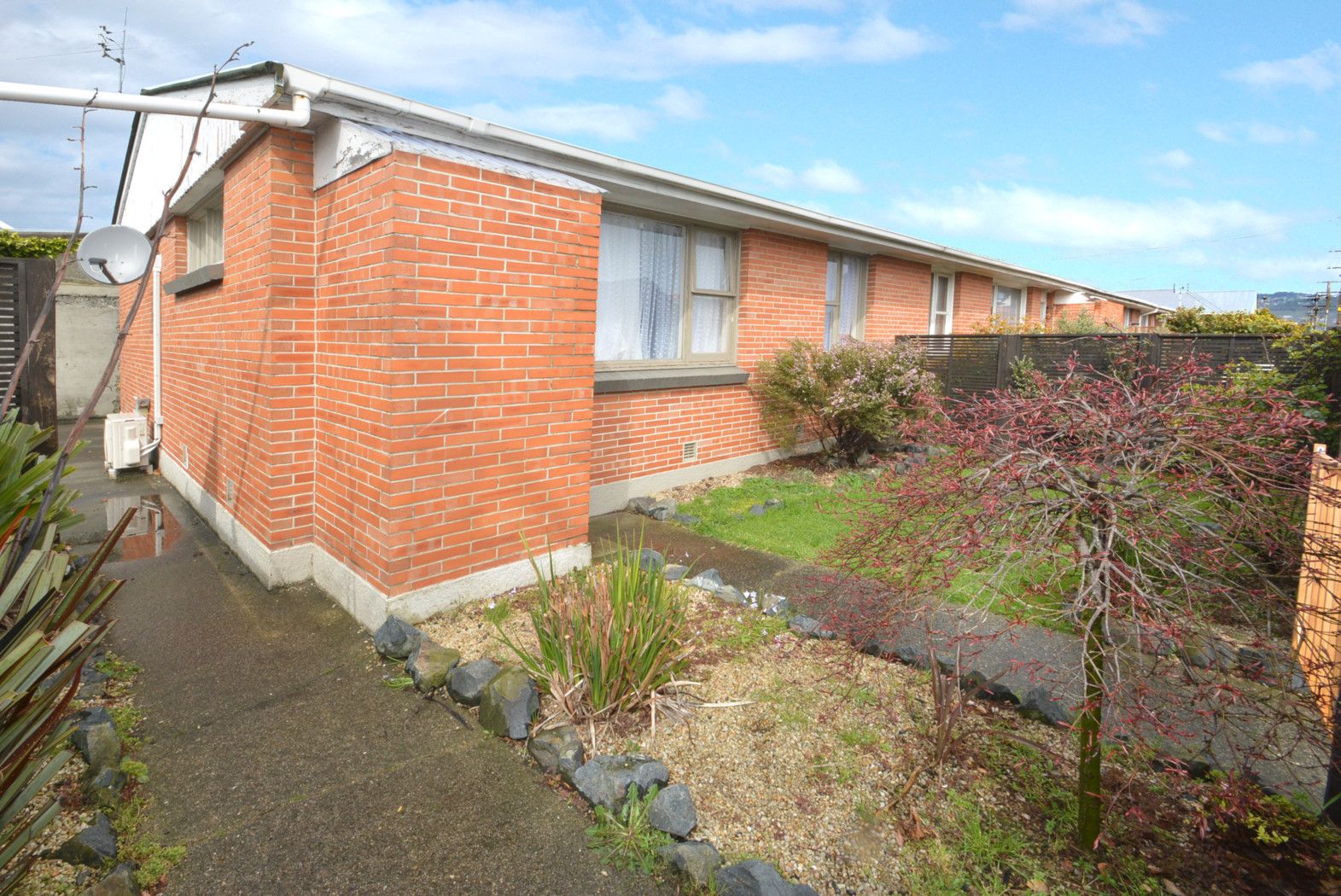 1/23 Bay View Road, St Kilda, Dunedin City