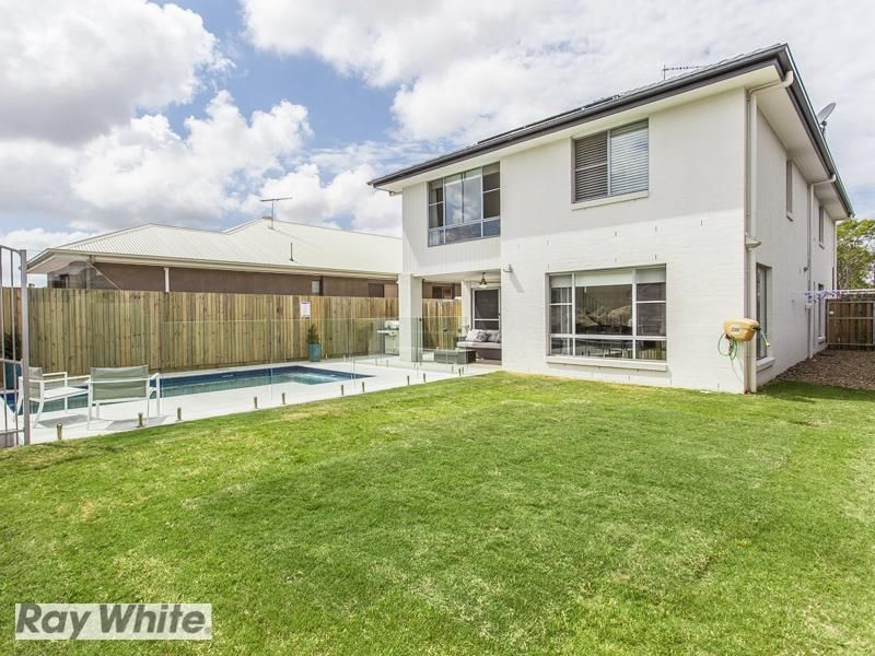 13 Lytham Circuit, North Lakes, QLD 4509