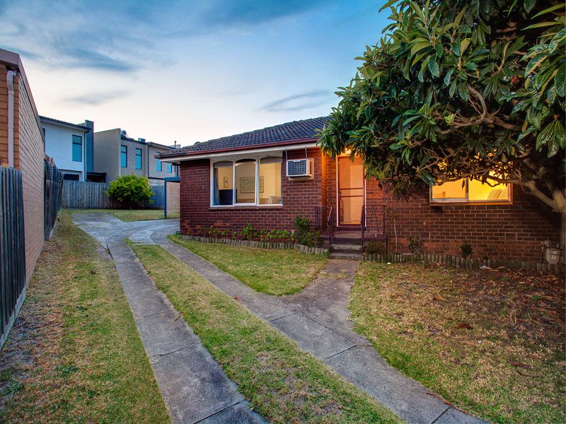 2/3 Delacombe Court, CHELTENHAM, VIC 3192