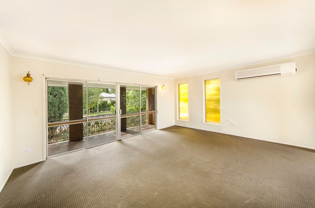 12 Boland Street, North Toowoomba, QLD 4350