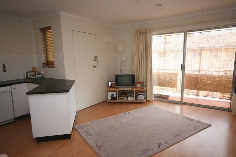 15/52 Trinculo Place, Queanbeyan, NSW 2620