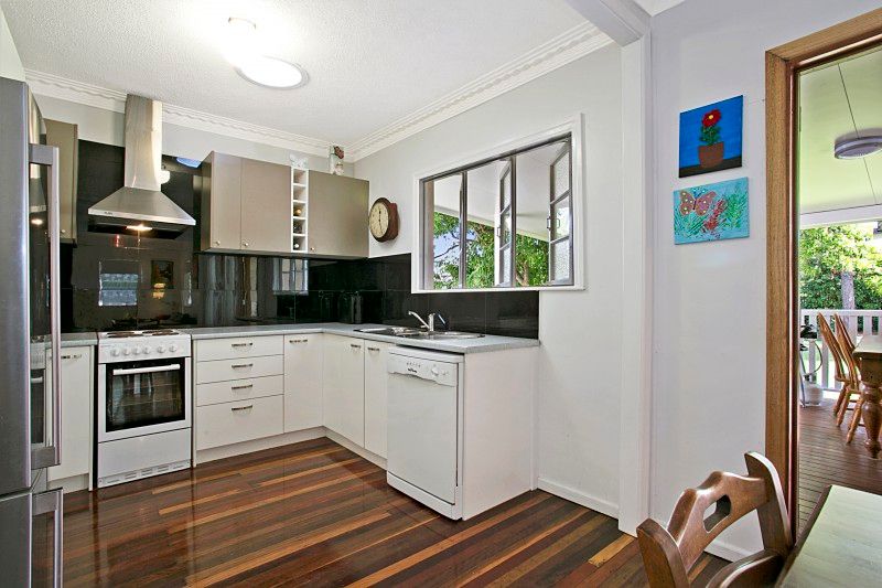 23 Coleman Street, Graceville, QLD 4075