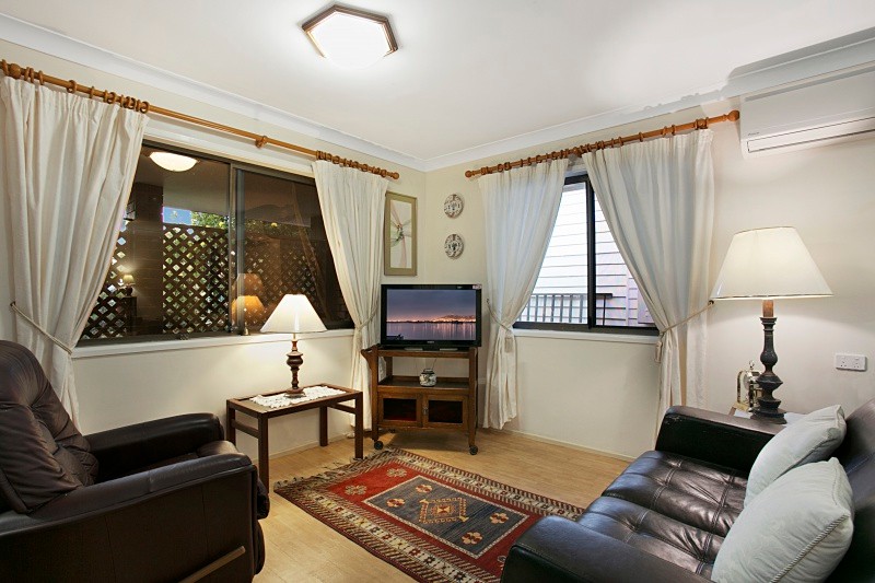 28 Price Street, Oxley, QLD 4075