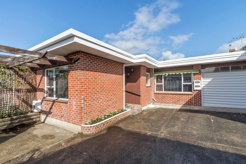 2/71 Litten Road, Cockle Bay, Manukau City