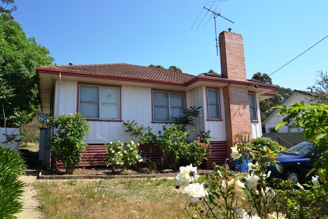 41 Chisholm Crescent, Seymour VIC 3660