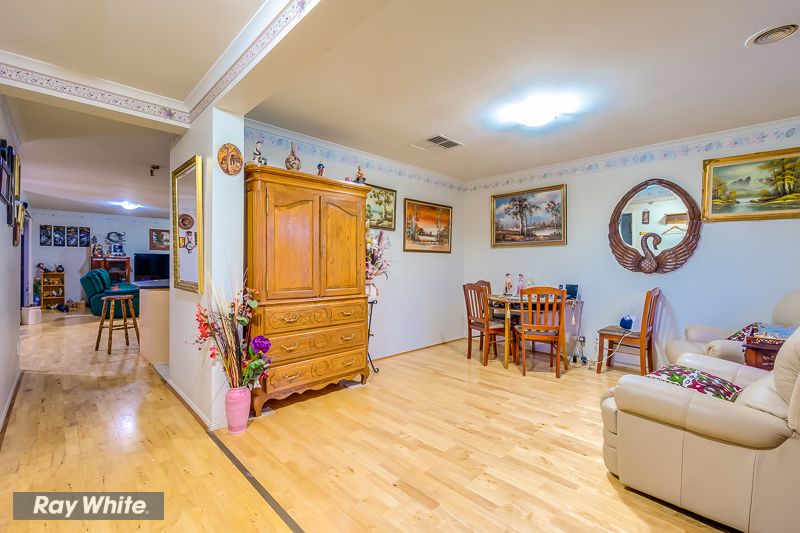 35 Bridgewater Way, Truganina, VIC 3029