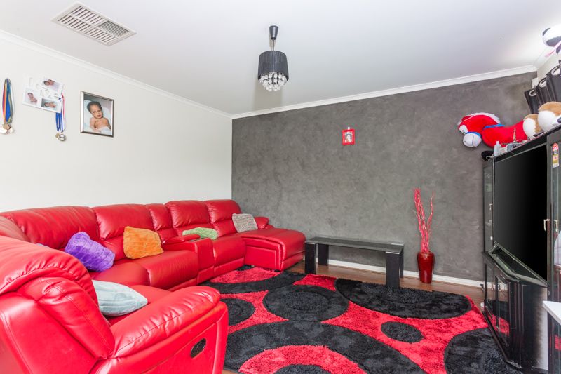 13a Hamley Crescent, Mansfield Park, SA 5012