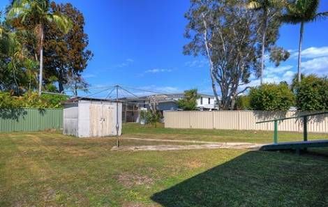 10 Sunbird Avenue, Paradise Point, QLD 4216