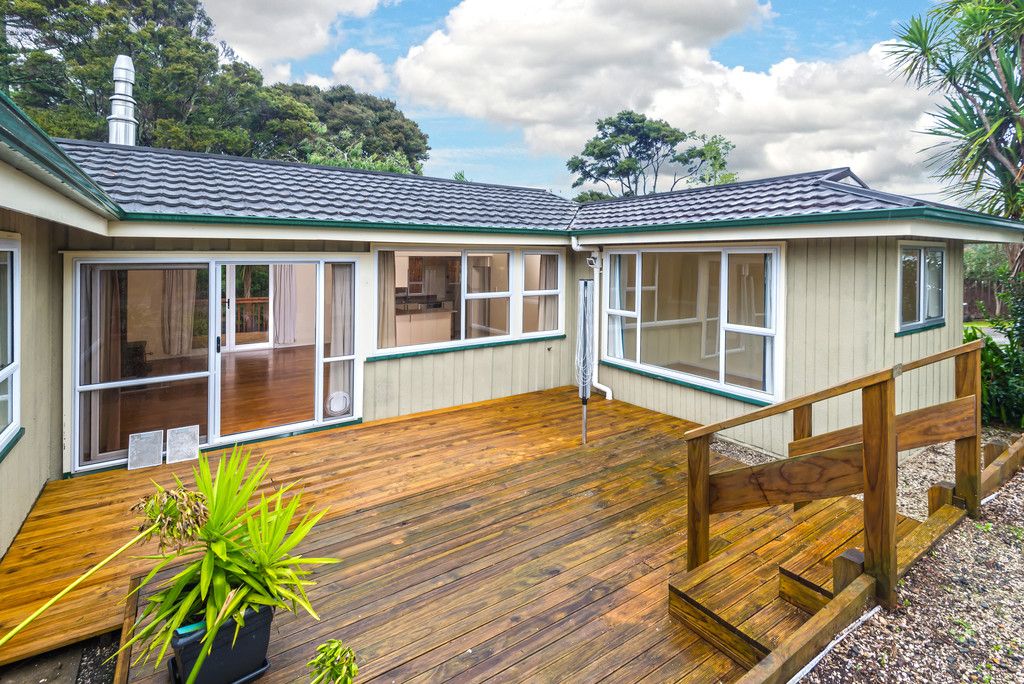 80 Carlton Crescent, Maraetai, Manukau City