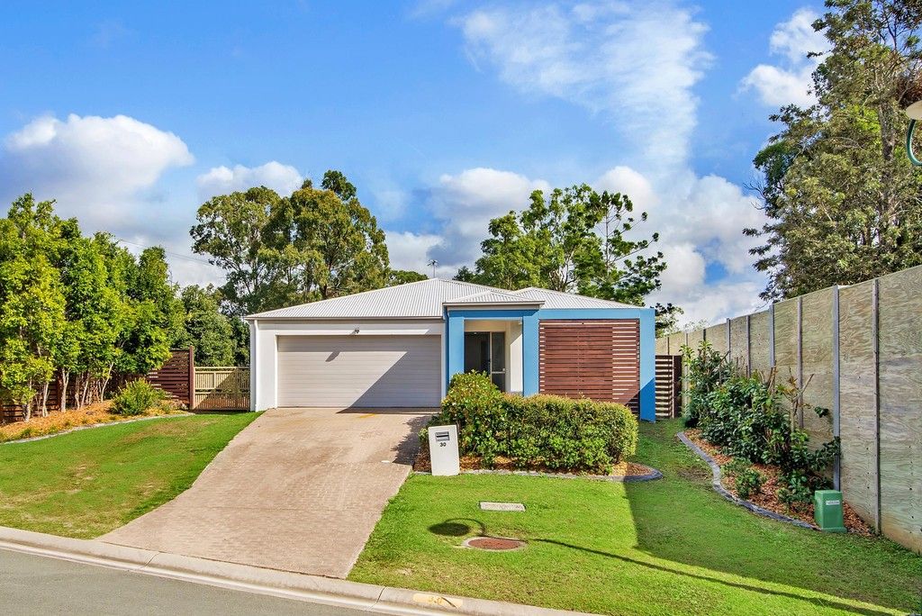 30 Silver Dawn Crescent, Oxenford QLD 4210