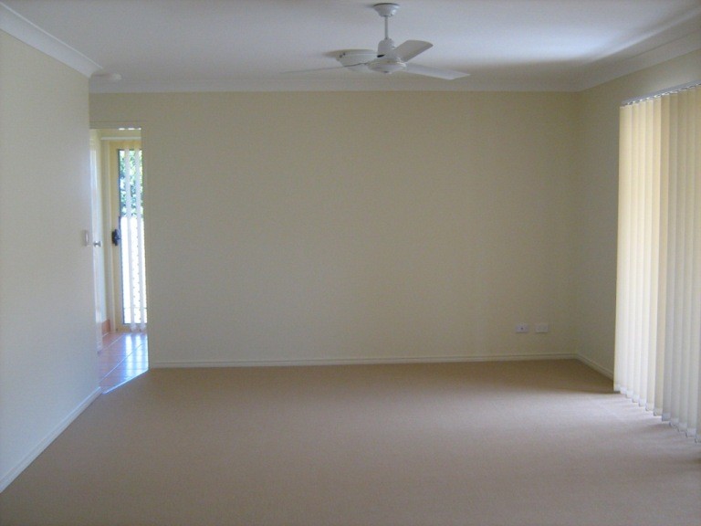 10 Jonathon Court, Flinders View, QLD 4305