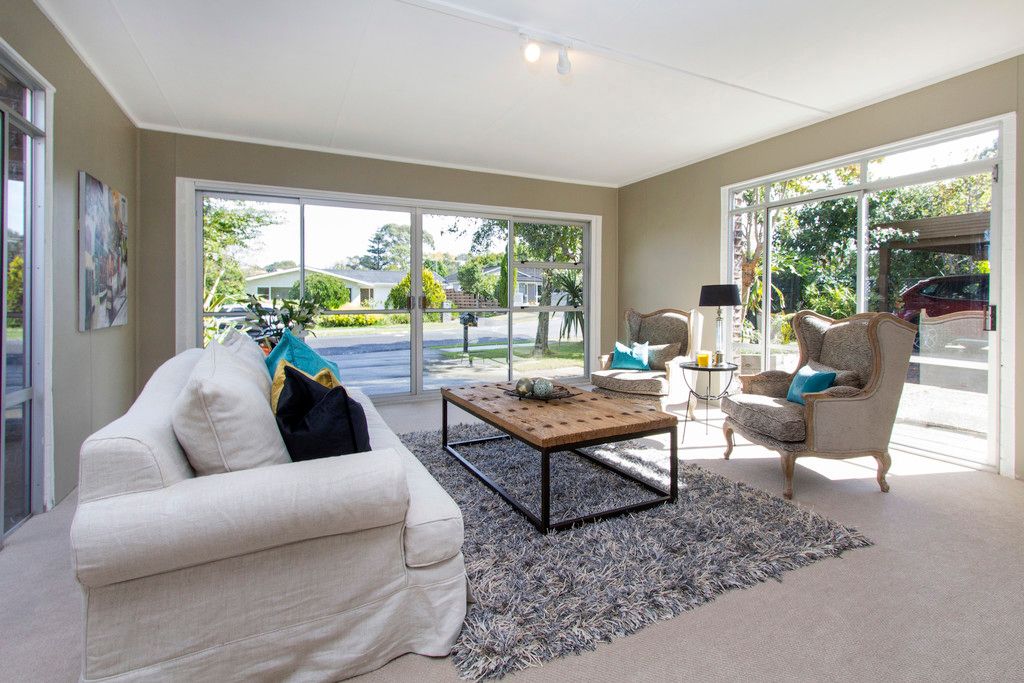 17 Roysfield Lane, Sunnyhills, Manukau City