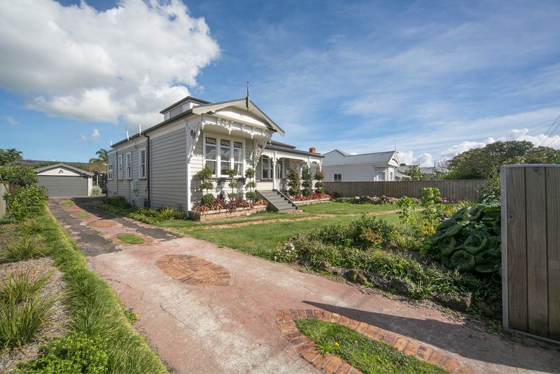 Rare Opportunity! - Balmoral