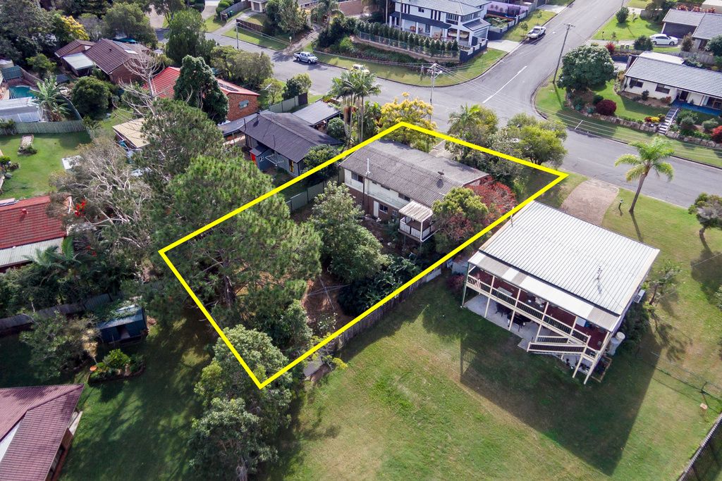 18 Glass Street, Ashmore, QLD 4214