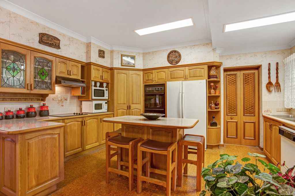 42 McDonald Street, Telarah, NSW 2320