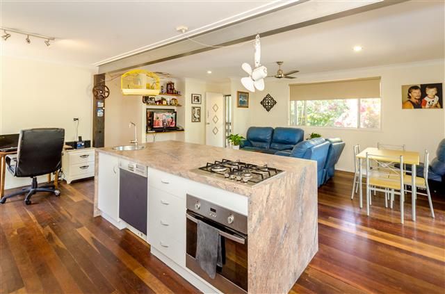 5 Sunnyridge Road, West Gladstone, QLD 4680