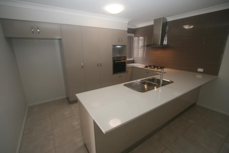 3/23 Buckingham Street East, Strathpine, QLD 4500