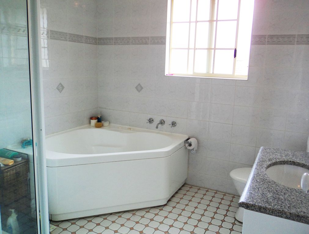 4/7 Wiseman Avenue, Wollongong, NSW 2500
