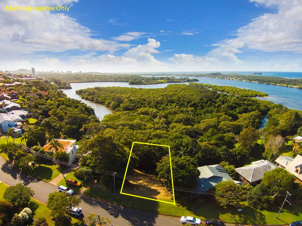 23 Hibiscus Parade, Banora Point NSW 2486