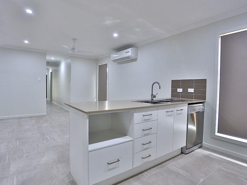 71B Deepak Drive, Willow Vale, QLD 4209
