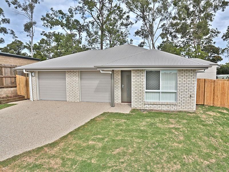 2/11 Oakwood Place, Chuwar, QLD 4306