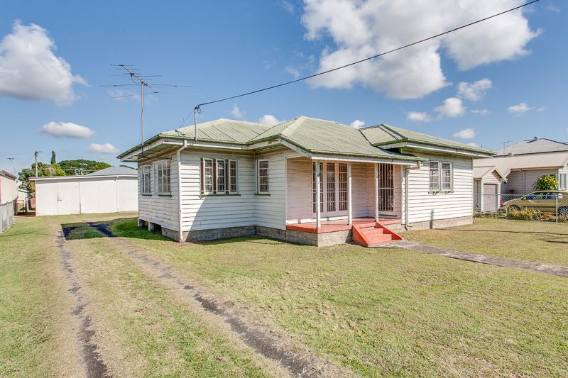 55 Blackstone Road, Eastern Heights, QLD 4305