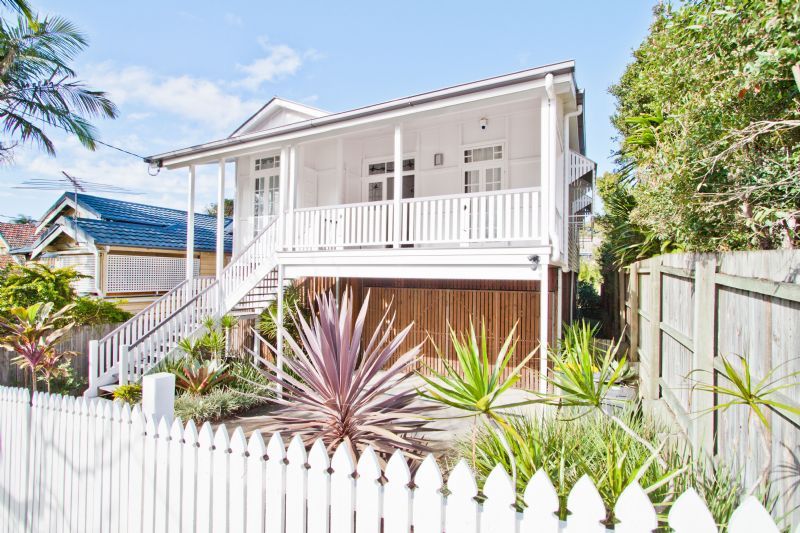 19 Ferndale Street, Annerley, QLD 4103