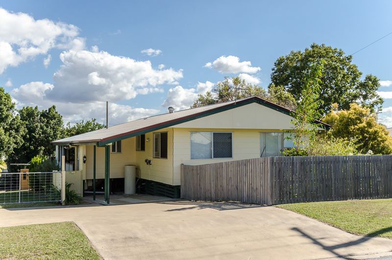 8 Aspland Street, Clinton QLD 4680