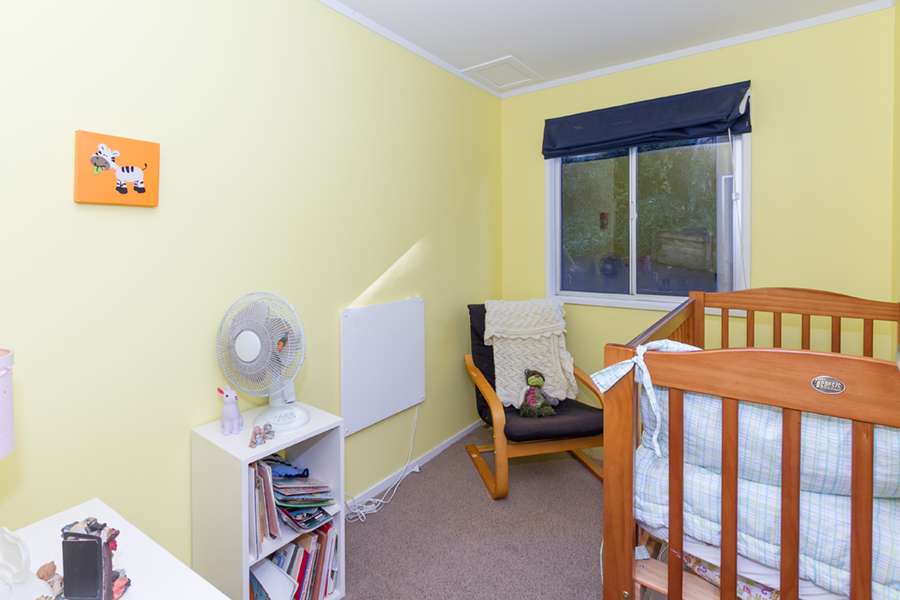 21e Resthill Crescent photo 2