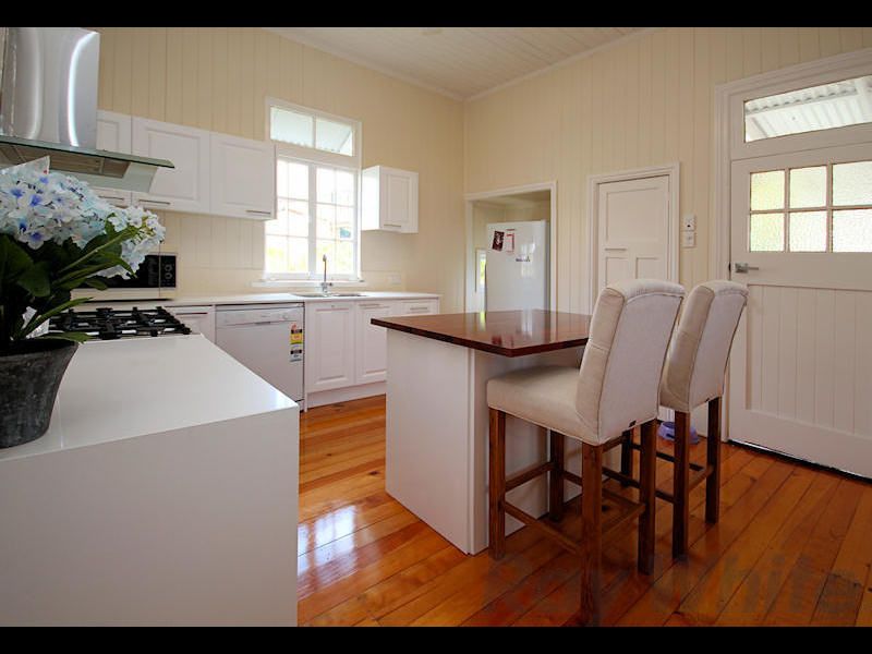 16 Fox Street, East Ipswich QLD 4305