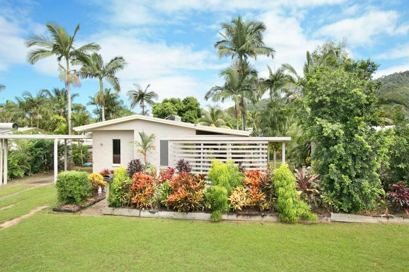 Smithfield, QLD 4878