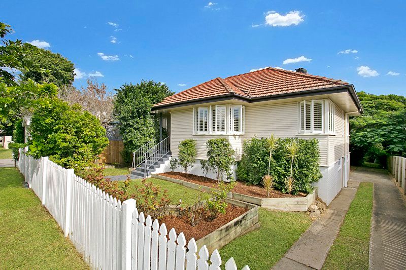 25 Haldane Street, Graceville, QLD 4075