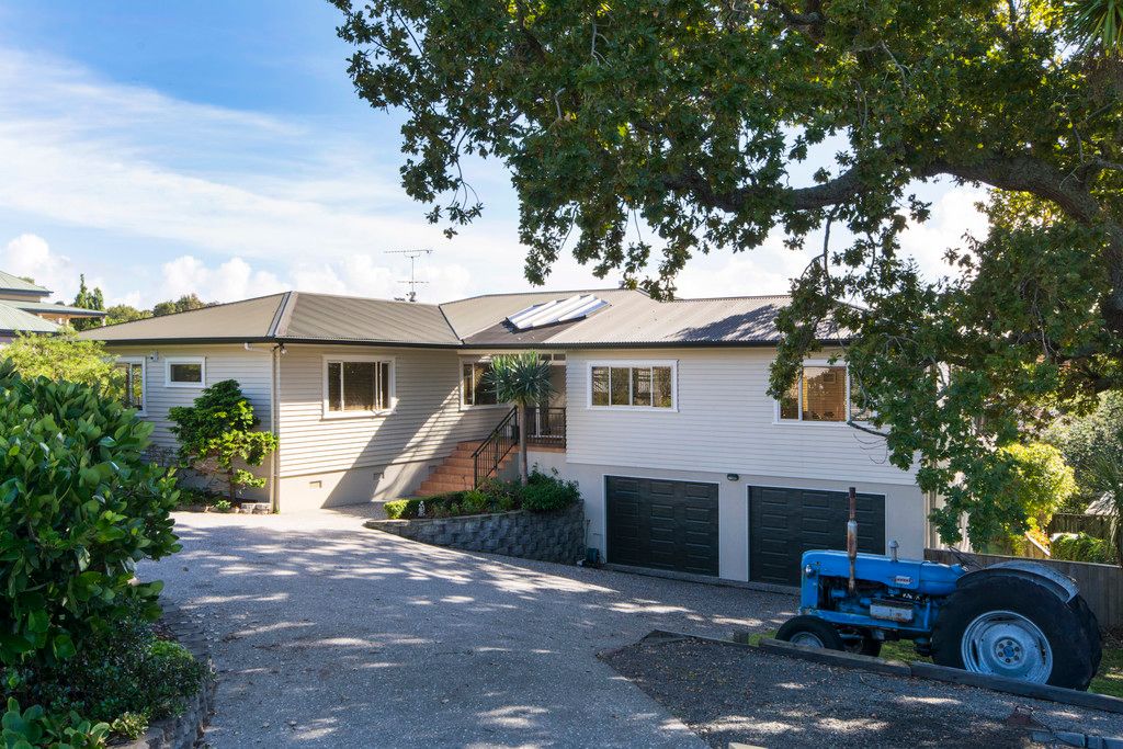 66 Selwyn Road, Howick, Manukau City