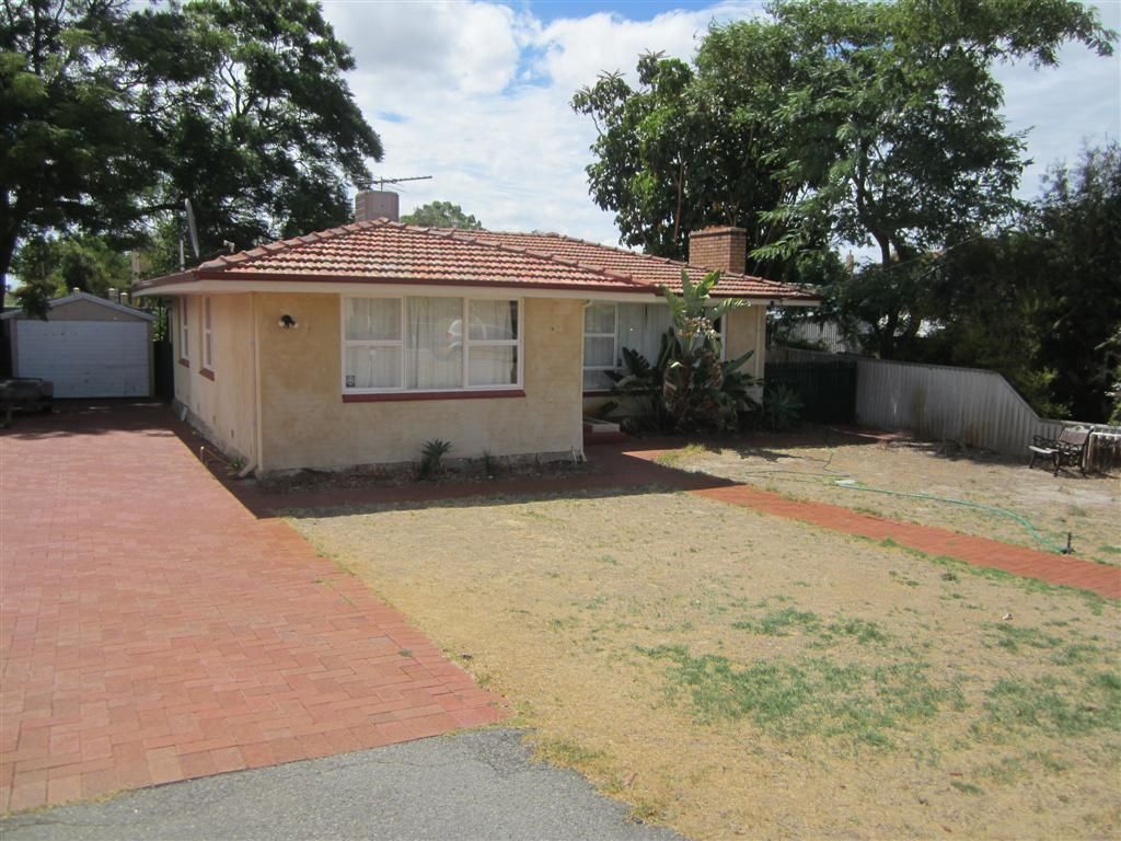 339 Fulham Street, CLOVERDALE, WA 6105