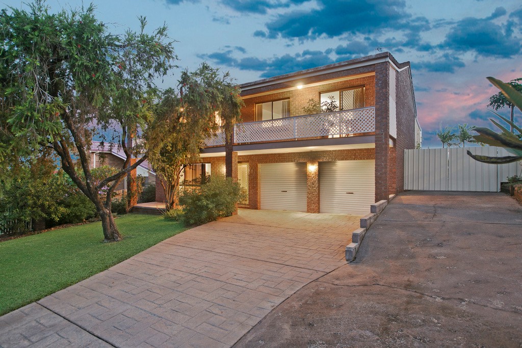 8 Mungo Place, Southport, QLD 4215