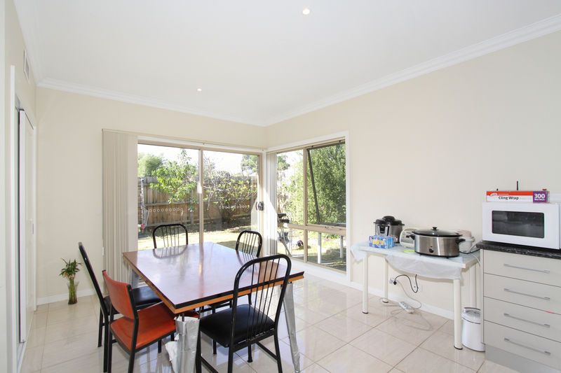 2/10 Vision Street, CHADSTONE, VIC 3148