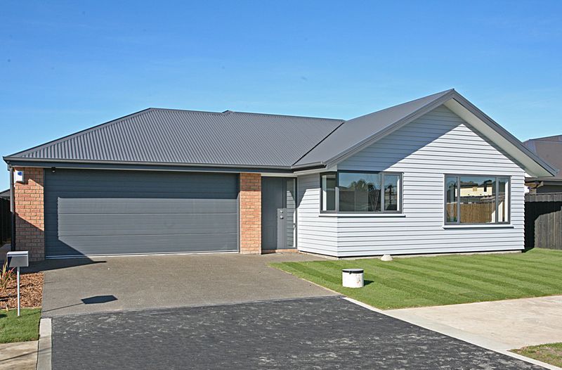 A Cut Above-A Price Below - Rolleston