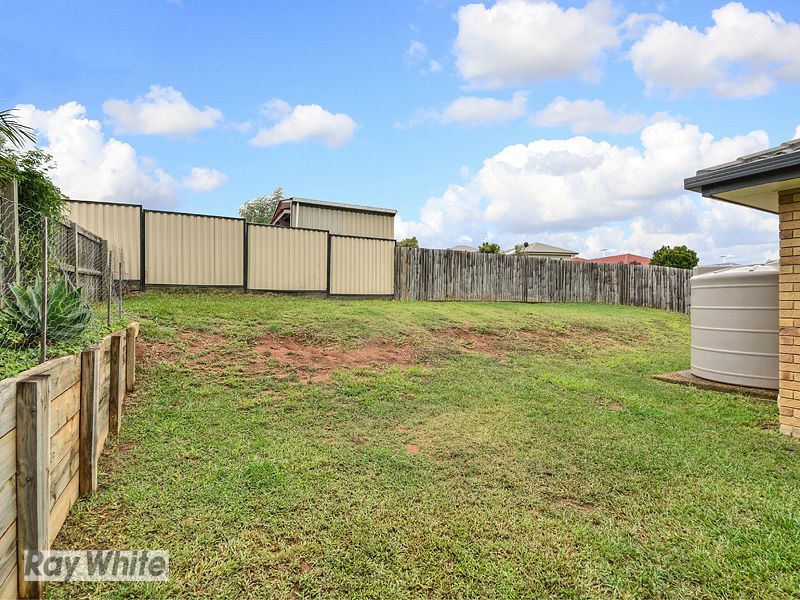 15 Bolte Crescent, Kallangur, QLD 4503