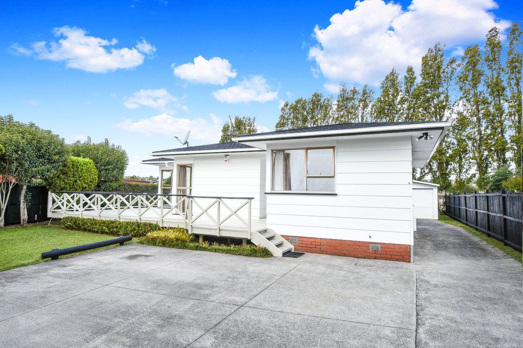 18 Chesley Place, Half Moon Bay, Manukau City