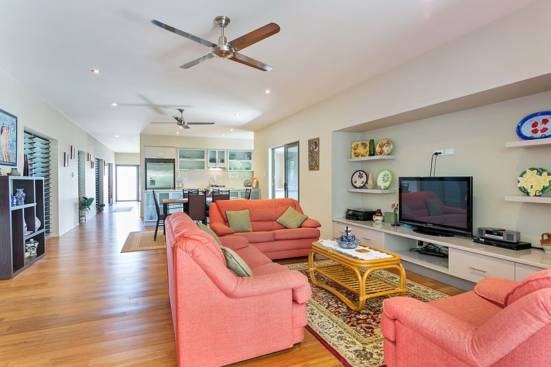 19 Endeavour Road, Clifton Beach, QLD 4879