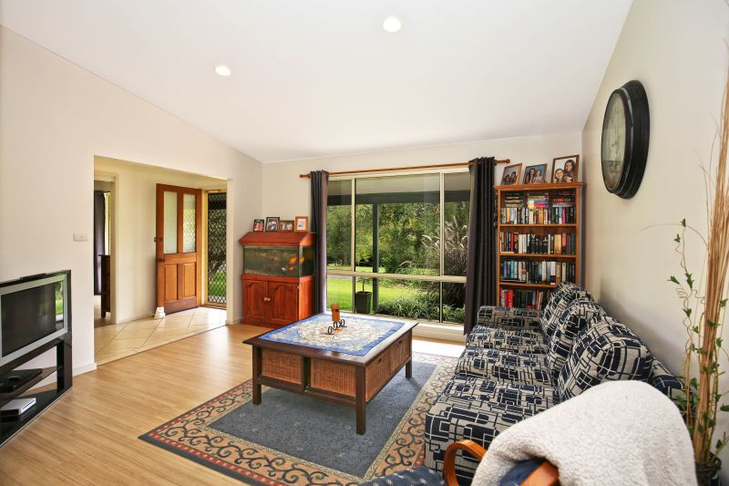 4 Tallimba Road, Tapitallee, NSW 2540