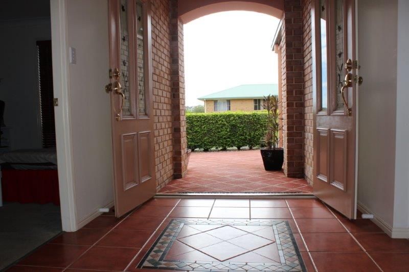 16 Bristol Circuit, GOONELLABAH, NSW 2480